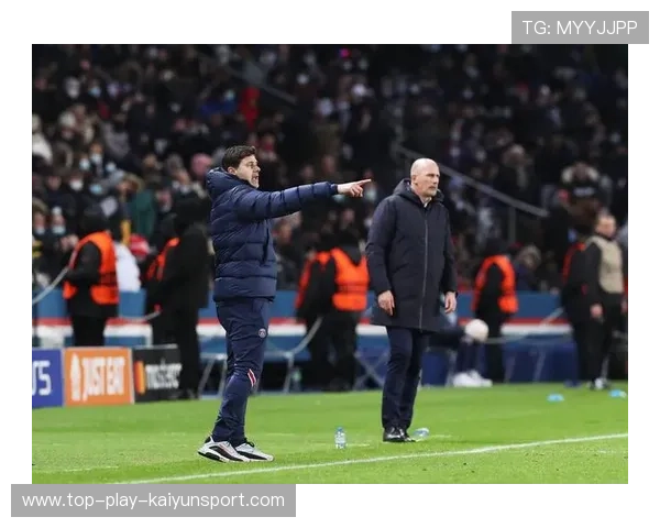 布鲁日主帅称战平巴萨历史性一战，但进球引争议，布鲁日对巴黎圣日耳曼比分